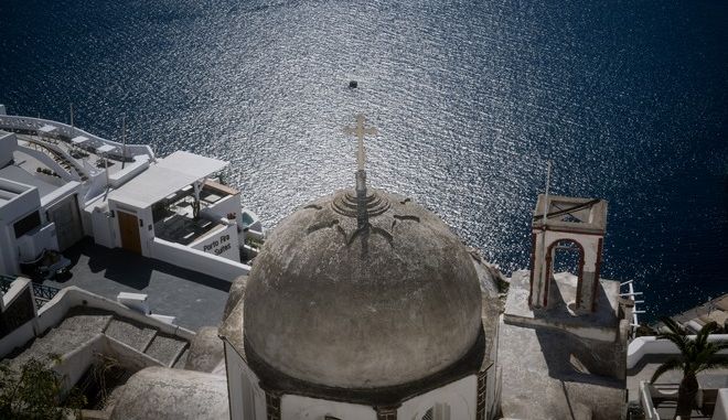 Σαντορίνη: Κρούσμα κορονοϊού στο νησί