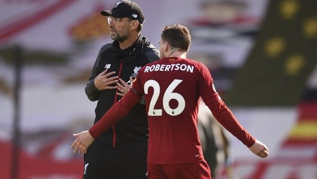 Κλοπ: Έξαλλος για το χειροκρότημα από τον πάγκο στην κόκκινη του Κρίστενσεν