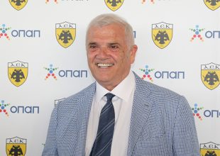Οι ευχές της Μάνας ΑΕΚ στον Μελισσανίδη (ΦΩΤΟ)