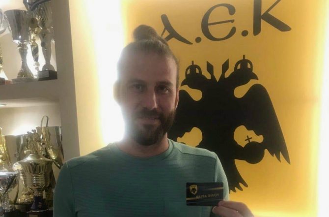 Μόγια: «Βοήθησε να βαφτούν κιτρινόμαυρες όλες οι κορυφές των σπορ» (ΦΩΤΟ)