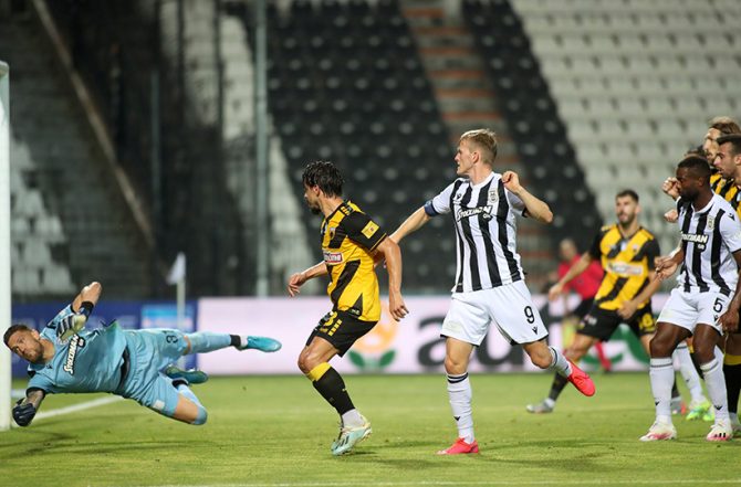 Η… «σφαλιάρα» της ΑΕΚ έφερε λαϊκά δικαστήρια στον ΠΑΟΚ