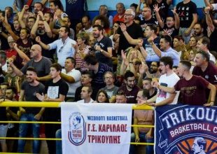 Χαρίλαος Τρικούπης: Δημοτικό συμβούλιο παρουσία φιλάθλων με θέμα το γήπεδο