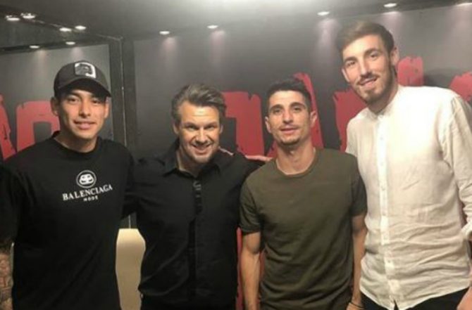 Κιάμος: «Εδώ με τους φίλους μου!» (ΦΩΤΟ)