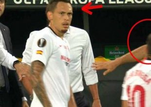 Μπανέγα σε Κόντε: “Ήθελα να δω εάν έχεις περούκα”