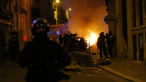 Παρί: Σύλληψη 148 οπαδών στο Παρίσι μετά τον τελικό