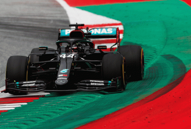 Ασταμάτητος ο Χάμιλτον και στη Ρωσία, πήρε την pole position