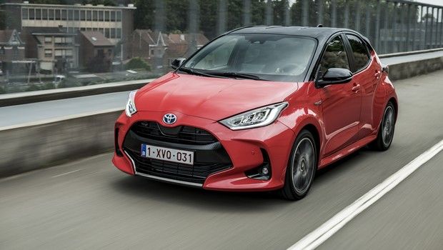 Από 13.600 ευρώ έρχεται τον Σεπτέμβριο το νέο Yaris
