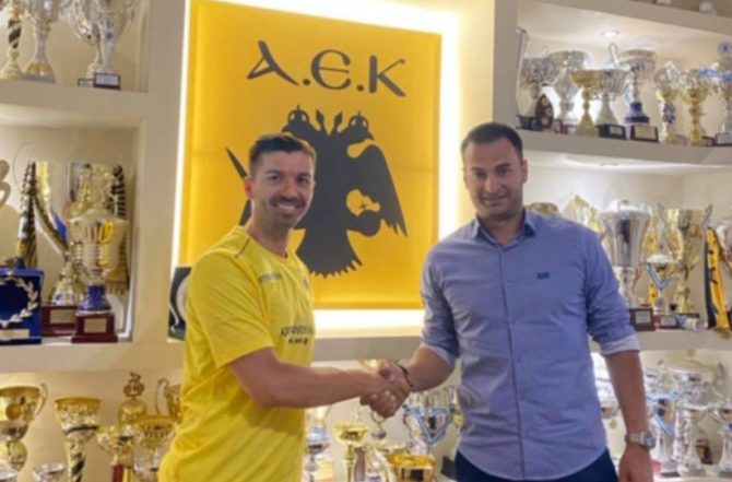 Έναρξη συνεργασίας με τον Γιώργο Παπαθανασίου