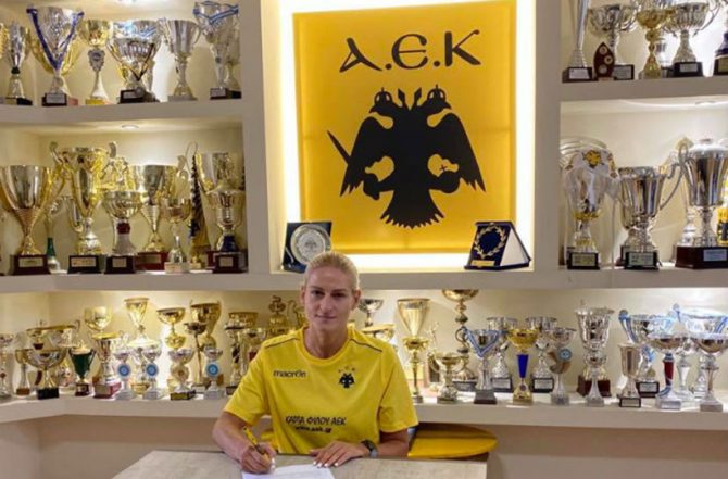 Μπαλωμενάκη: «Δεν ήταν δύσκολο να μείνω στην ΑΕΚ»