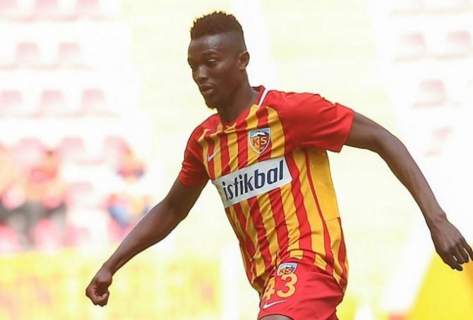 «Δανεικός στην Μπεσίκτας ο Μενσά»