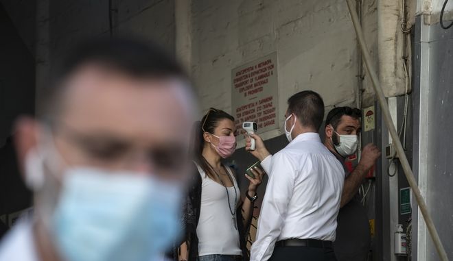 Κορωνοϊός: Φόβος για μεγάλη διασπορά σε όλη τη χώρα – Κρίσιμο 10ημερο