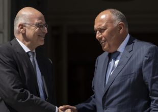 Ο Δένδιας στην Αίγυπτο: Πέφτουν υπογραφές για την ΑΟΖ