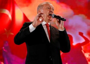 Ερντογάν: «Τους είπαμε αν επιτεθείτε στο Oruc Reis θα πληρώσετε βαρύ τίμημα»