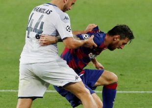 Έκανε «ρόμπα» τον Μανωλά ο Μέσι (VIDEO)