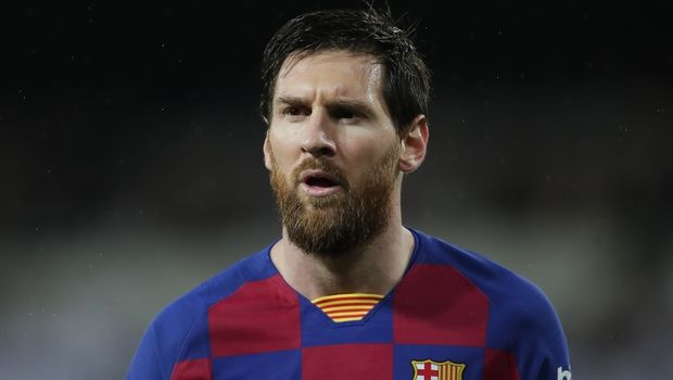 Μέσι: Πανό υπέρ του Αργεντίνου και κατά Μπαρτομέου στο Καμπ Νόου