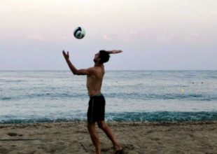 Τζόκοβιτς: Ξεκίνησε προπόνηση στο μπιτς βόλεϊ
