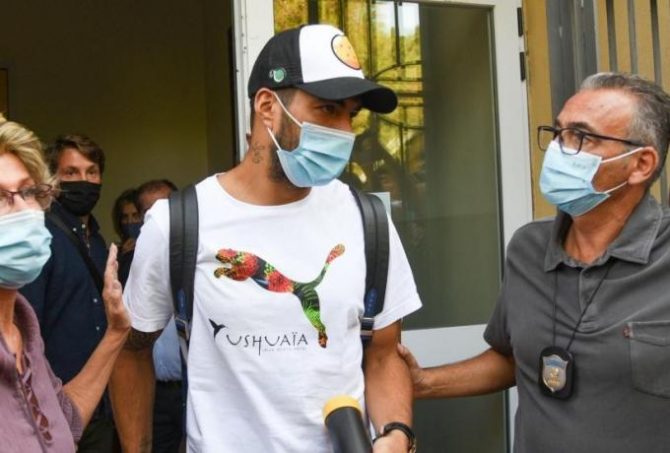 Σκάνδαλο με Σουάρες! Του είχαν πει από πριν τα θέματα των εξετάσεων για το ιταλικό διαβατήριο!