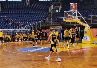 Φιλική νίκη επί Άρη – On… fire Ρογκαβόπουλος