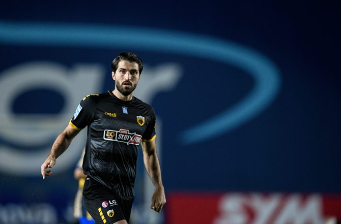 Οι «ακτίνες Χ» για τους τρείς νέους!