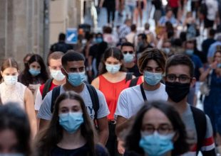 Κορωνοϊός: Ισορροπία τρόμου στην Αττική με τα κρούσματα να παραμένουν στα ύψη