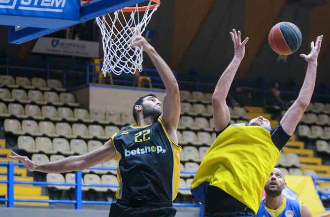 Τριπλό επίτευγμα για Μαυροειδή, πέρασε Πρίντεζη