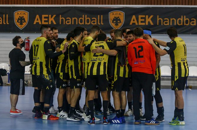 «Πετάνε» για Βουκουρέστι οι Μάγκες