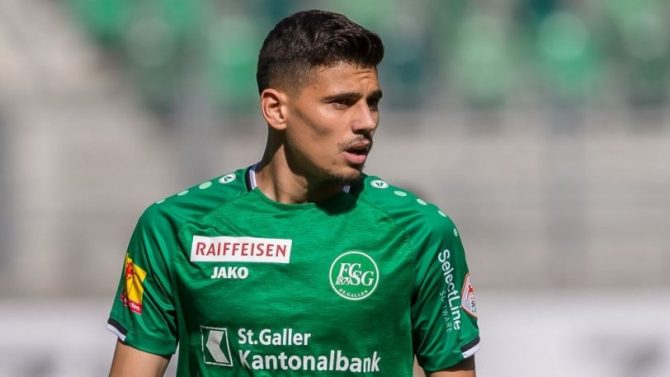 Ριμπέιρο: «Επιθετικά και απέναντι στην ΑΕΚ»!