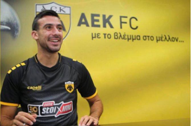 Οι στιγμές των υπογραφών (pics)