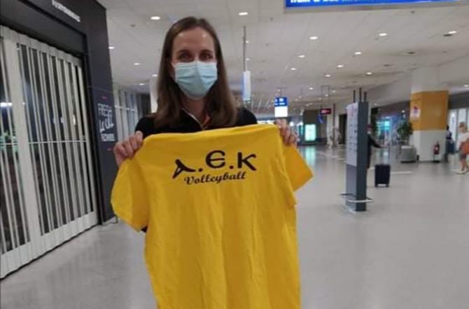 «Πάτησε» Αθήνα η Κατερίνα Ζίντκοβα (ΦΩΤΟ)
