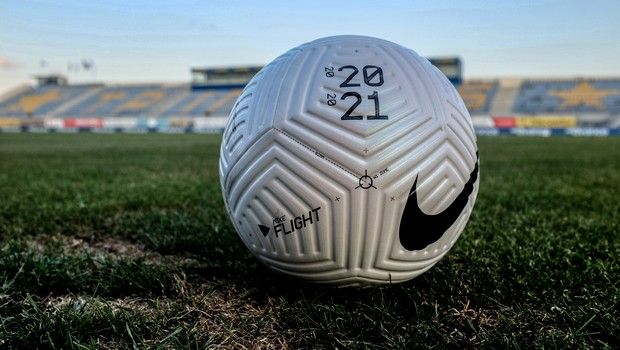 Αναβολή της Super League 2, 1η Νοεμβρίου η σέντρα