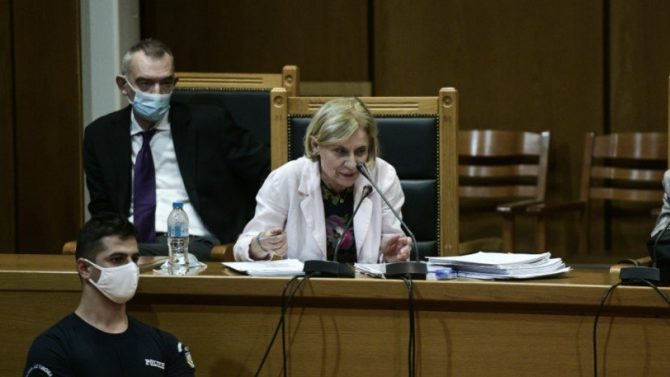 Η εισαγγελέας πρότεινε απόρριψη των ελαφρυντικών για την Χρυσή Αυγή