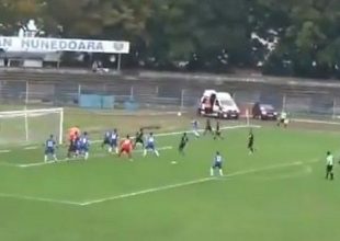 Τερματοφύλακας στη Ρουμανία έβαλε buzzer beater με καρφωτή κεφαλιά