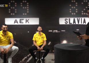 Το… Quizbomb της Βασίλισσας με παρουσιαστή τον Μαυροειδή (VIDEO)
