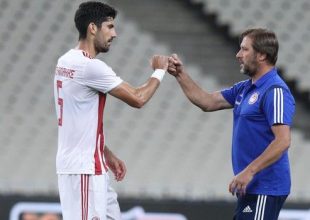 Μαρτίνς: “Όλοι δίπλα στον Μπουχαλάκη”