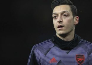 Εζίλ για τον αποκλεισμό από την Άρσεναλ: “Δεν μου ανταπέδωσαν την αφοσίωση”