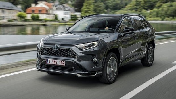 Το πιο ισχυρό και οικονομικό RAV4, σε plug-in υβριδική έκδοση