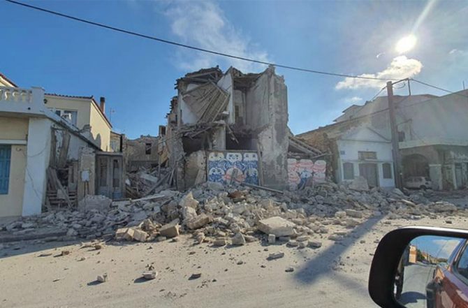 Οκτώ τραυματίες από τον σεισμό στην Σάμο Οκτώ τραυματίες από τον σεισμό στην Σάμο
