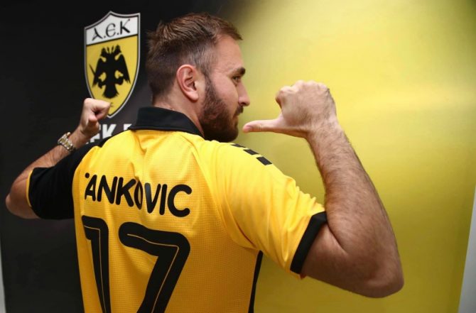 To photostory των υπογραφών (pics)