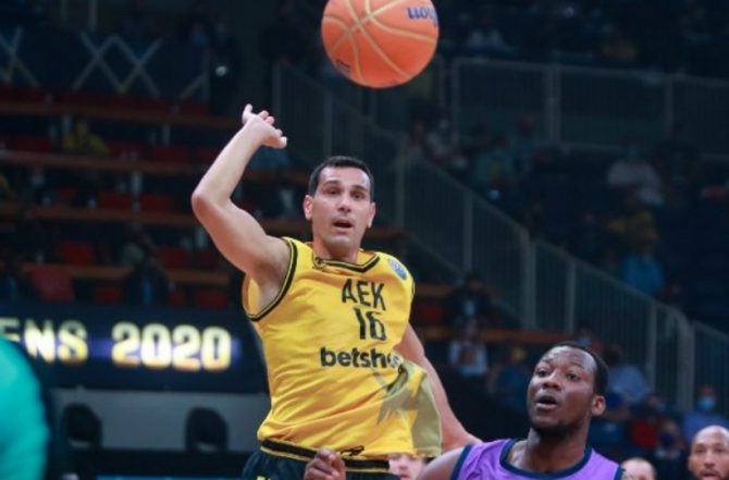 Ζήσης: «Η Μπούργος έπαιξε καλύτερη άμυνα – Άξιζε το τρόπαιο»