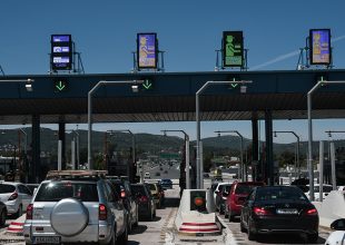 Lockdown: Εγκαταλείπουν την Αττική οι Αθηναίοι