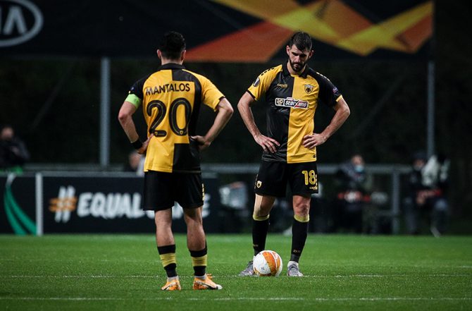 Με 3-5-2 και με… γρίφο στην επίθεση!