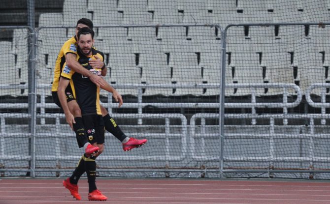 Κρατάει τη νίκη και τα δίνει όλα την Πέμπτη Κρατάει τη νίκη και τα δίνει όλα την Πέμπτη