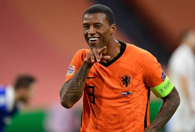 Πέρασε πρώτη η Ολλανδία