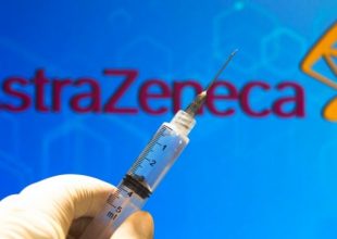 Εμβόλιο κορωνοϊού: Ασφαλές και ιδιαίτερα αποτελεσματικό για τους ηλικιωμένους