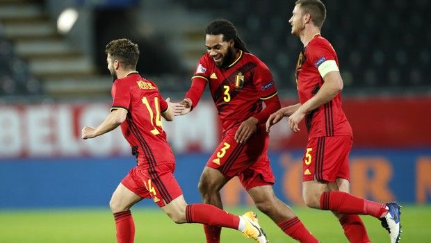 Βέλγιο – Αγγλία: Τίλεμανς και Μέρτενς εκτέλεσαν από μακριά τον Πίκφορντ