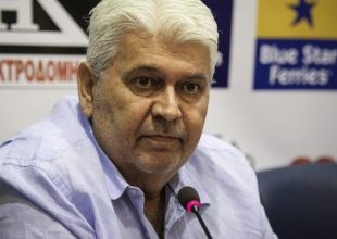 Βόλεϊ: Ο Καραμπέτσος ζητά εκλογές το καλοκαίρι