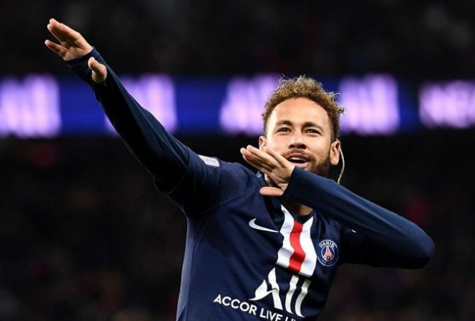 Παρί: Υπέγραψε έως το 2026 ο Νεϊμάρ