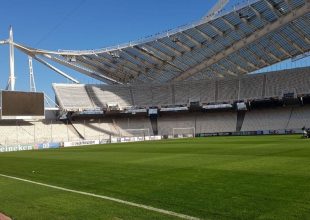 Τα δυο σενάρια για τα γήπεδα: Αγώνες κεκλεισμένων των θυρών ή αυστηροποίηση των ελέγχων και 40% πληρότητα (vid)