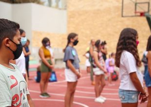 Δημοτικά σχολεία: Κλείνουν από τη Δευτέρα μαζί με τα νηπιαγωγεία