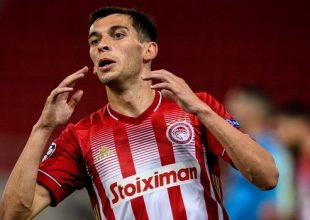 Ολυμπιακός: Θετικός στον κορονοϊό ο Ραντζέλοβιτς, δύσκολα ο Ραφίνια